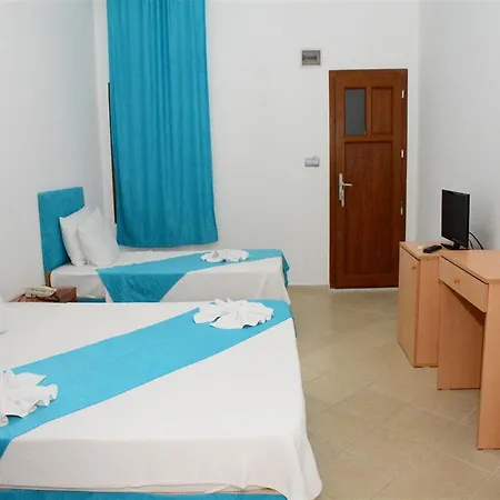 호텔 Pianof Hotel Tuerkbuekue *